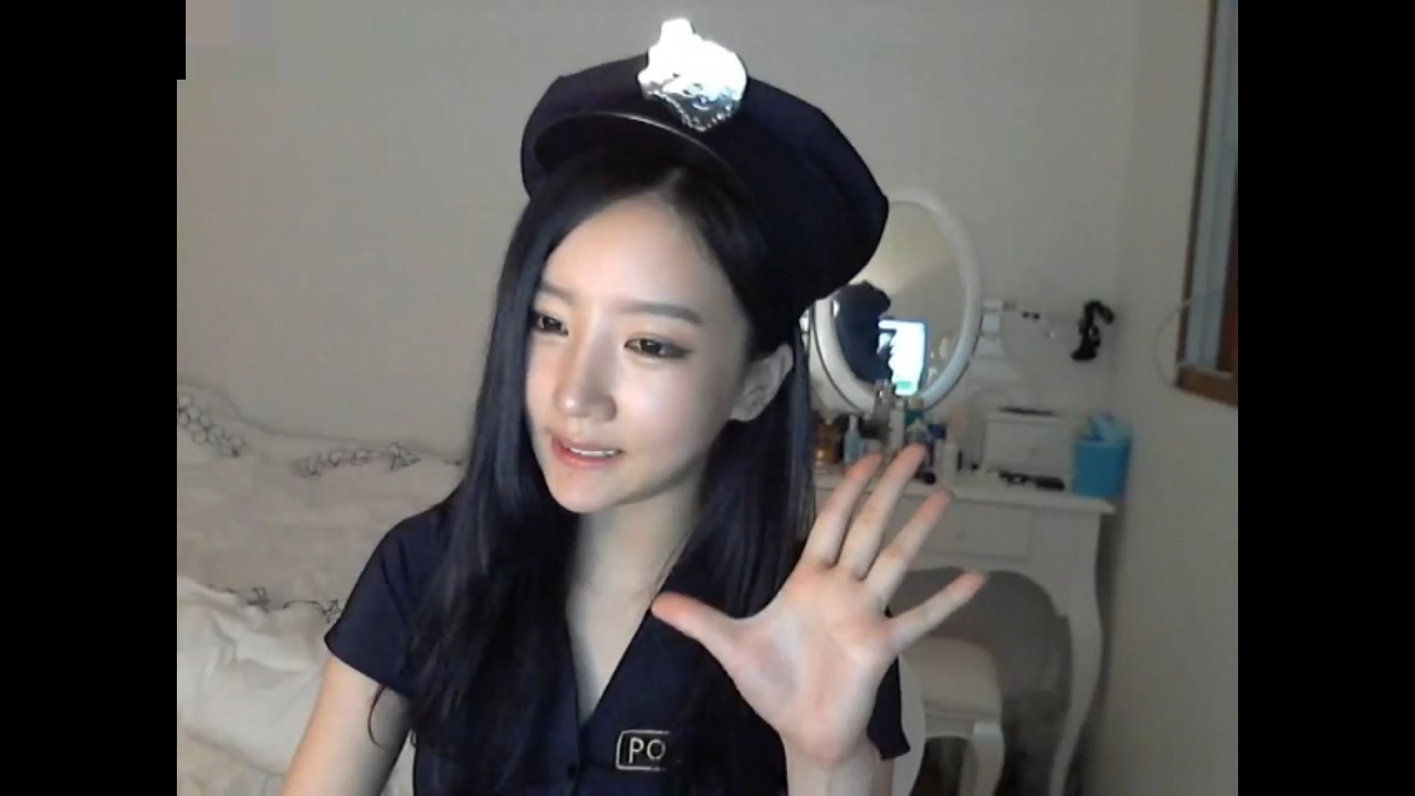 韩国女主播朴妮唛警官你好